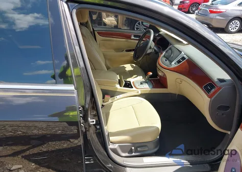 2013 Hyundai Genesis 3.8 из США, поврежденный, VIN KMHGC4DD2DU246357